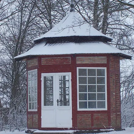 Romantik Rittergut Szálloda Bömitz